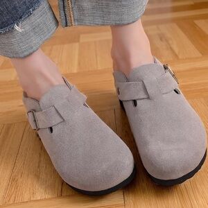 New Guoluofei Suede Clogs Size 42/ 10 Beige Cork Footbed Flats Granola Girl/Boy